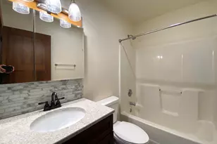 715 S Ashland Ave, Michigan City, IN 46360 - Photo 12