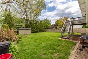 701 N Oriole Ct, Griffith, IN 46319 - Photo 24