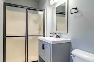 701 N Oriole Ct, Griffith, IN 46319 - Photo 18