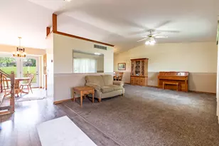 1762 Broadacre Rd, Crown Point, IN 46307 - Photo 10