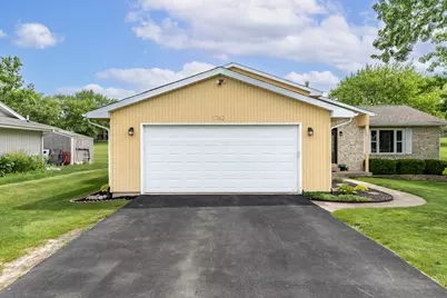 1762 Broadacre Road, Crown Point, IN 46307 - Photo 6