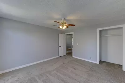 902 Kentucky Street, Michigan City, IN 46360 - Photo 16