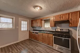 902 Kentucky St, Michigan City, IN 46360 - Photo 24