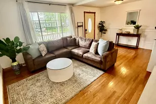 7216 Montana Ave, Hammond, IN 46323 - Photo 4