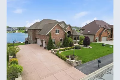 8858 Doubletree Drive S, Crown Point, IN 46307 - Photo 1
