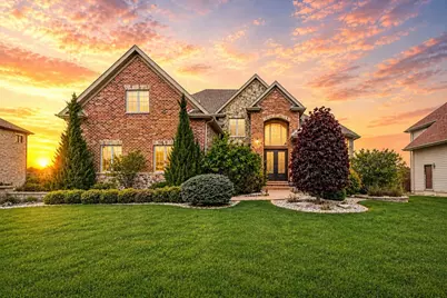 8858 Doubletree Drive S, Crown Point, IN 46307 - Photo 2