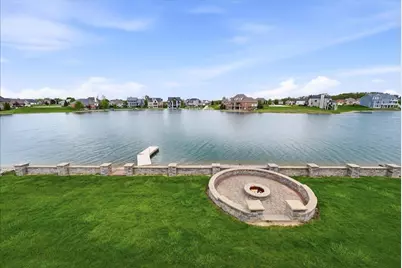 8858 Doubletree Drive S, Crown Point, IN 46307 - Photo 32