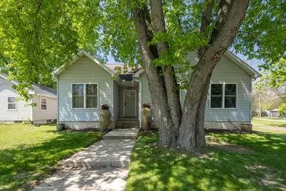 321 S Park Street, Michigan City, IN 46360 - Photo 2