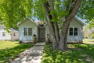 321 S Park St, Michigan City, IN 46360 - Photo 2