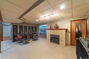 321 S Park St, Michigan City, IN 46360 - Photo 16