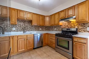 431 S Liverpool Rd, Hobart, IN 46342 - Photo 12