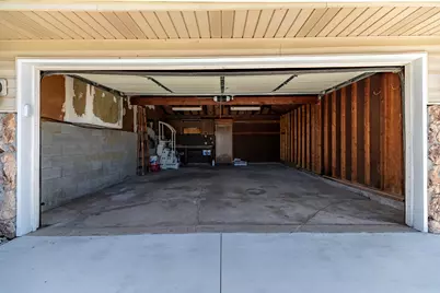 431 S Liverpool Road, Hobart, IN 46342 - Photo 24