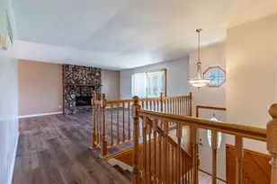 431 S Liverpool Rd, Hobart, IN 46342 - Photo 8