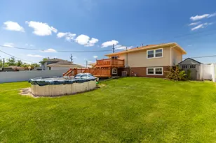 431 S Liverpool Rd, Hobart, IN 46342 - Photo 40
