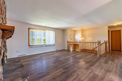 431 S Liverpool Road, Hobart, IN 46342 - Photo 10