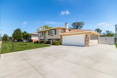 431 S Liverpool Road, Hobart, IN 46342 - Photo 4