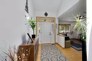 506 Doral Dr, Schererville, IN 46375 - Photo 2