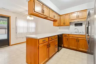 854 Jordan Cir, Schererville, IN 46375 - Photo 14