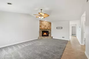 9831 Hart St, Saint John, IN 46373 - Photo 4