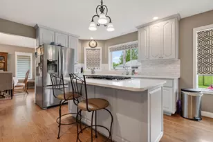 2914 Morningside Dr, Crown Point, IN 46307 - Photo 12