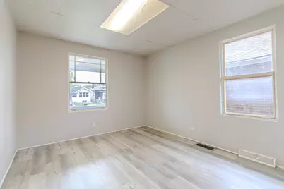 829 Johnson Street, Gary, IN 46402 - Photo 24