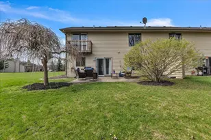 1475 Grand Isle Ct, Hobart, IN 46342 - Photo 24