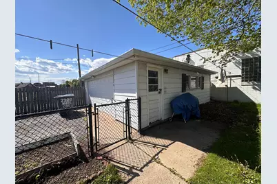 2226 White Oak Avenue, Whiting, IN 46394 - Photo 4