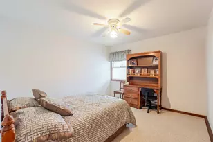 1839 Bluebird Ln, Munster, IN 46321 - Photo 20