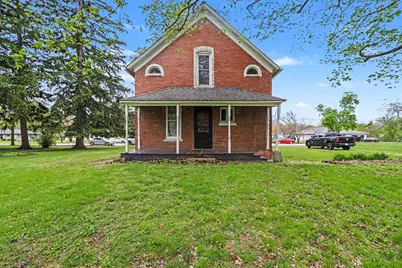 253 N Michigan Avenue, Hobart, IN 46342 - Photo 2