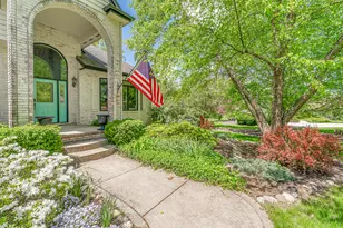 552 Shatz Dr N, Valparaiso, IN 46385 - Photo 4