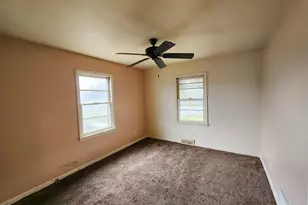 1919 S Carlisle St, South Bend, IN 46613 - Photo 8