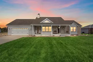 1790 W 134th Ct, Crown Point, IN 46307 - Photo 2