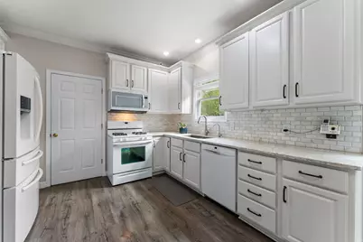 4989 N Remington Square, La Porte, IN 46350 - Photo 12