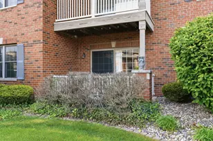 607 Cambridge Ct, Munster, IN 46321 - Photo 4