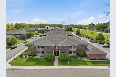 607 Cambridge Court #1b, Munster, IN 46321 - Photo 1