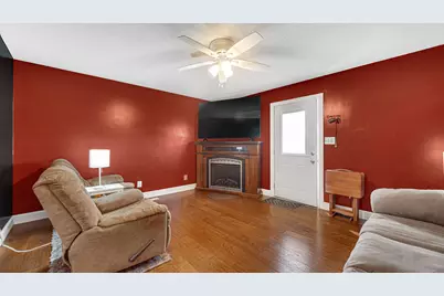 324 W Johnson Road, La Porte, IN 46350 - Photo 20