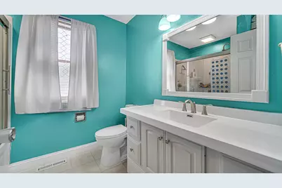 324 W Johnson Road, La Porte, IN 46350 - Photo 18
