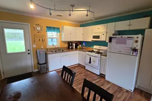 850 S Wisconsin St, Hobart, IN 46342 - Photo 8