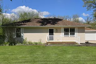 850 S Wisconsin St, Hobart, IN 46342 - Photo 1