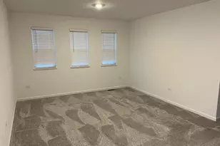 3909 Iron Gate Dr, Valparaiso, IN 46385 - Photo 8