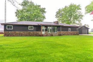 2204 S Meridian Rd, Morocco, IN 47963 - Photo 30