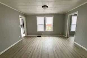 1814 Elston St, Michigan City, IN 46360 - Photo 4