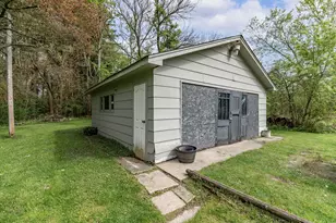 6269 Cleveland St, Merrillville, IN 46410 - Photo 30