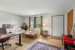 342 Woodbridge Dr, Lowell, IN 46356 - Photo 4