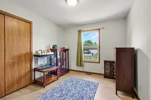 342 Woodbridge Dr, Lowell, IN 46356 - Photo 12