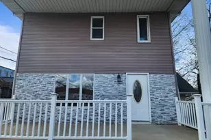 113 N Arch St, New Carlisle, IN 46552 - Photo 1