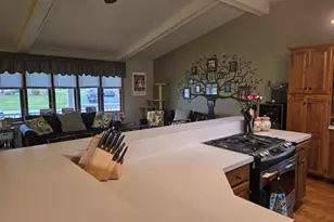 2446 Rolling Hill Dr, Dyer, IN 46311 - Photo 10