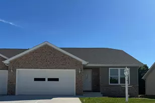 82 Prince William Ct, La Porte, IN 46350 - Photo 2