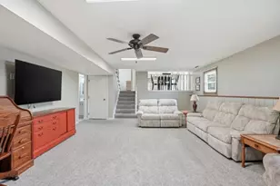 1547 W 99th Ave, Crown Point, IN 46307 - Photo 12