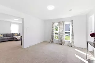 201 Jefferson Ave, La Porte, IN 46350 - Photo 8